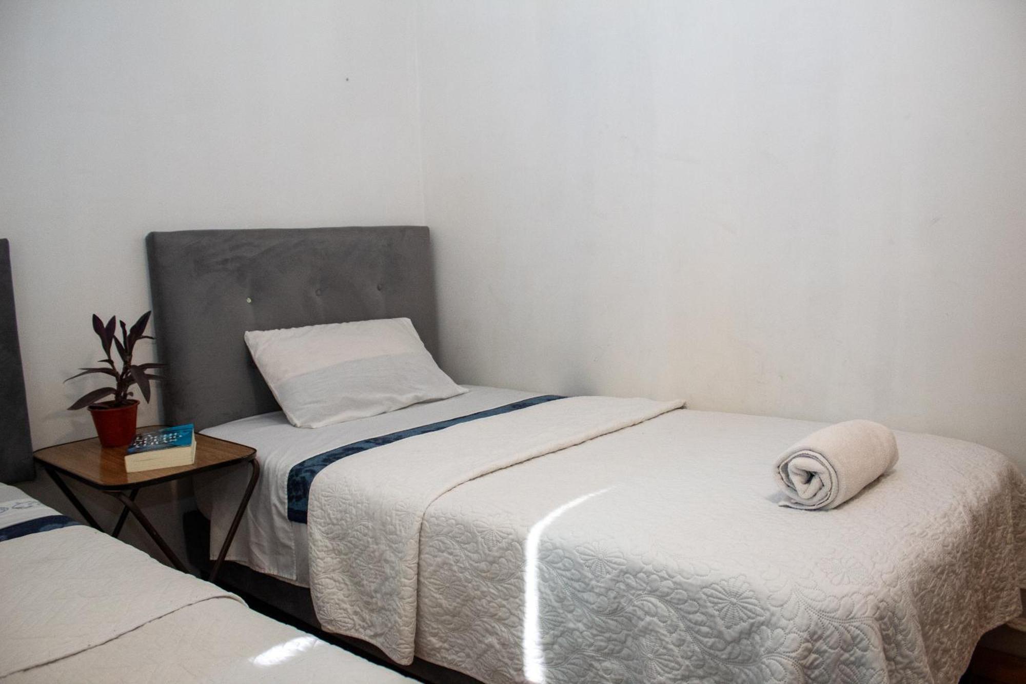 Chez Humbert Hostel Santiago Exterior foto